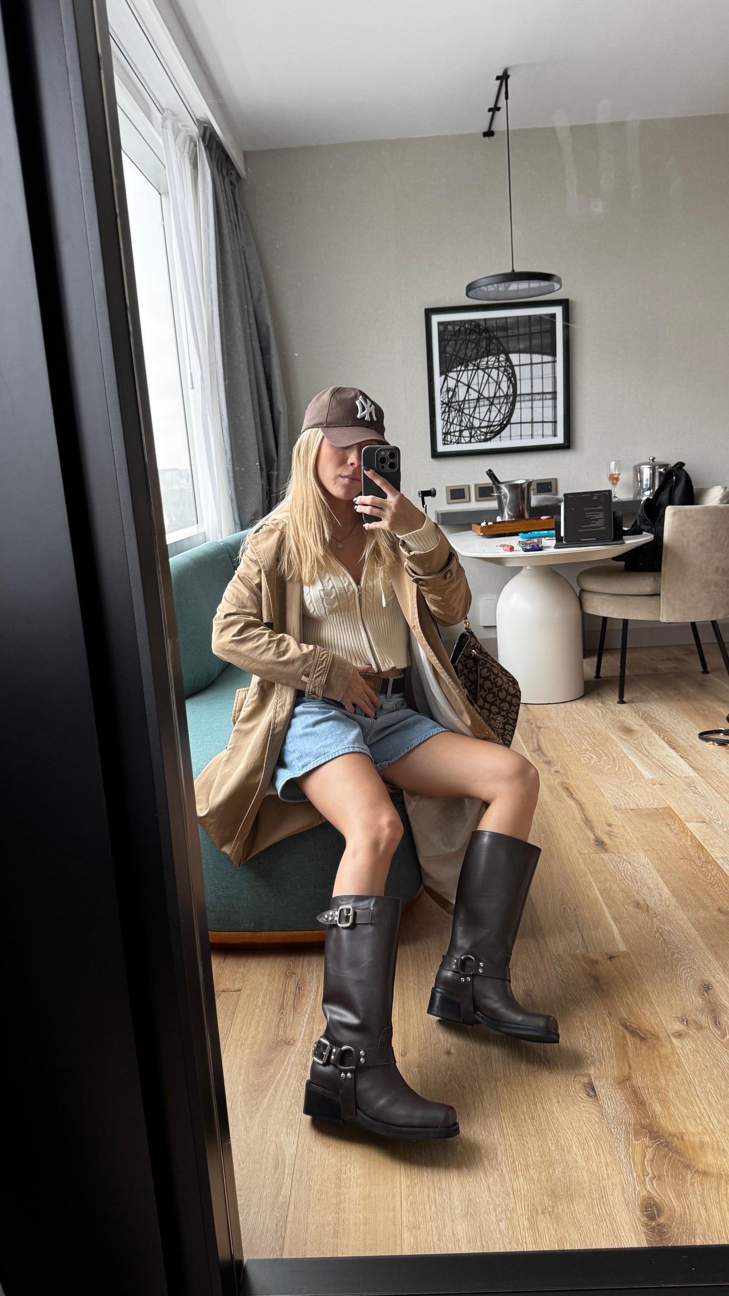 Tokyo boots cuero
