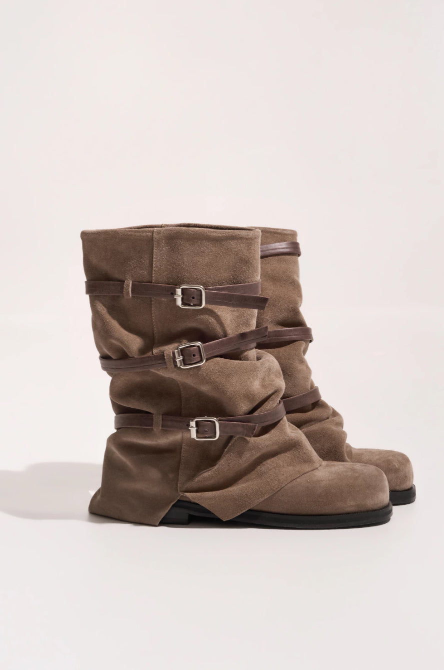 Freya boots cuero