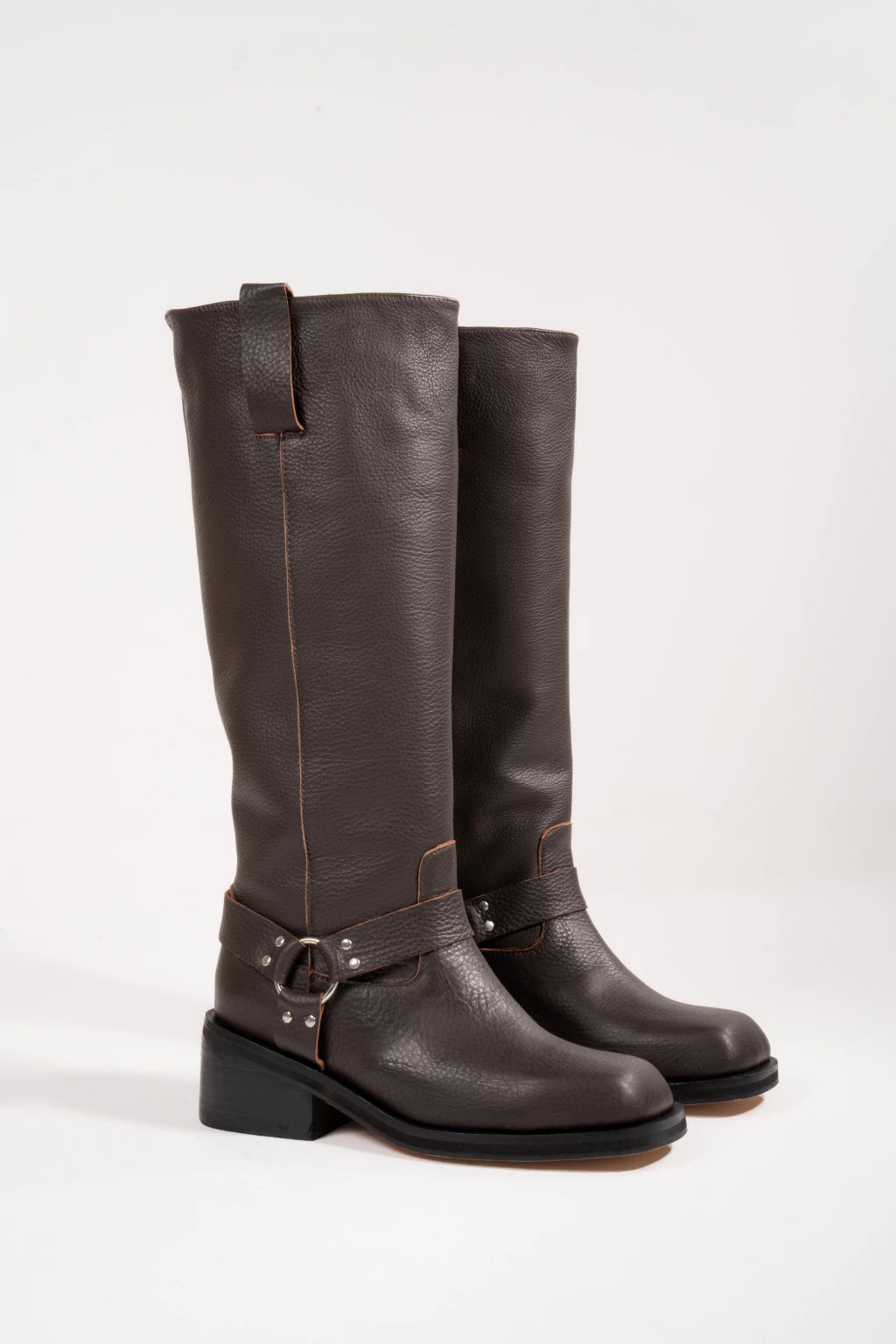 Fenix boots cuero
