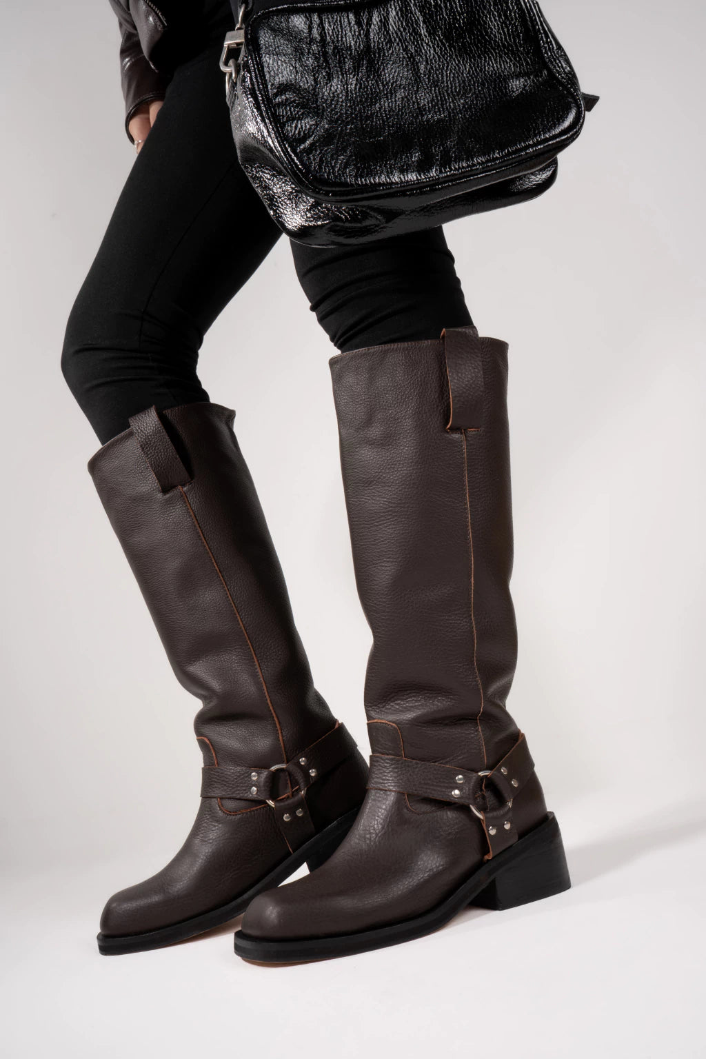 Fenix boots cuero