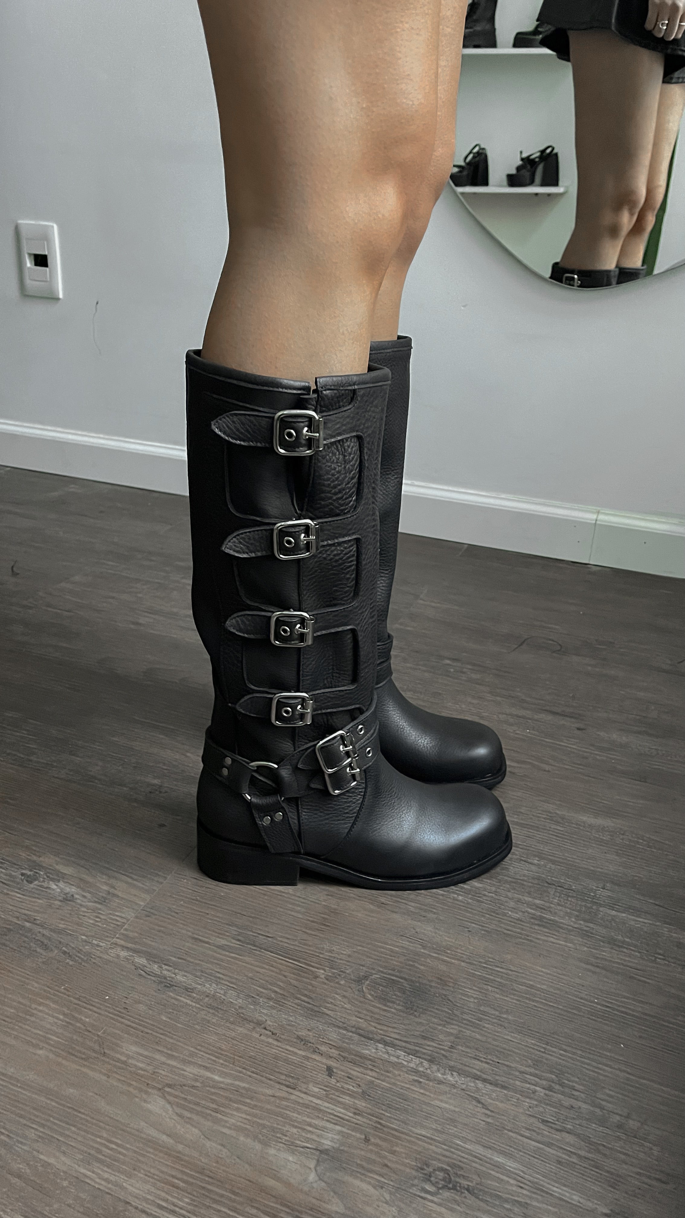 Biker boots Row black cuero aprina