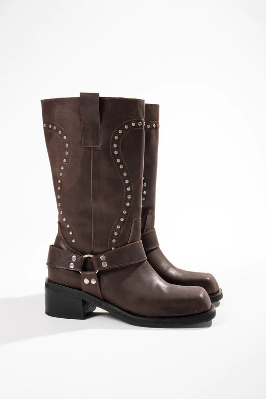 Savage boots cuero